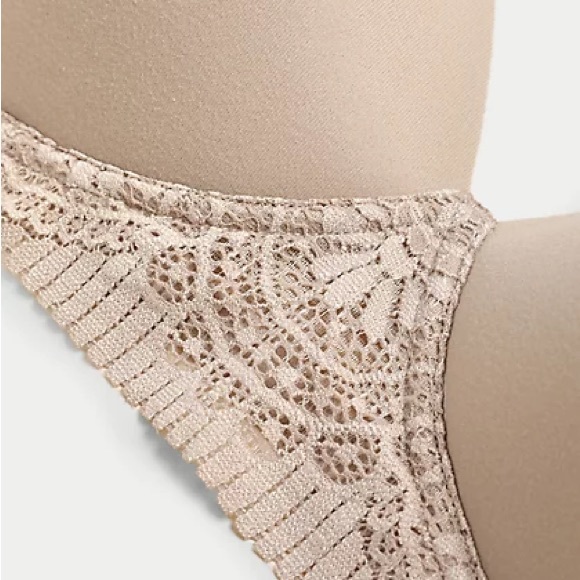 NWOT Marks and Spencer Body Soft™ Non Wired Full Cup Bras in pair - Picture 6 of 7